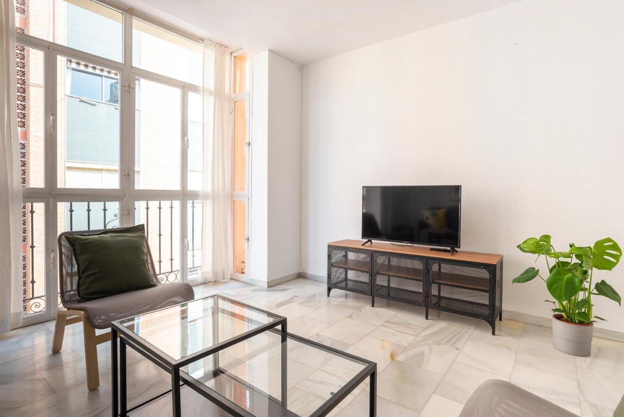 Lu&Cia Central Station 2 Parking Free Apartment Малага Екстериор снимка