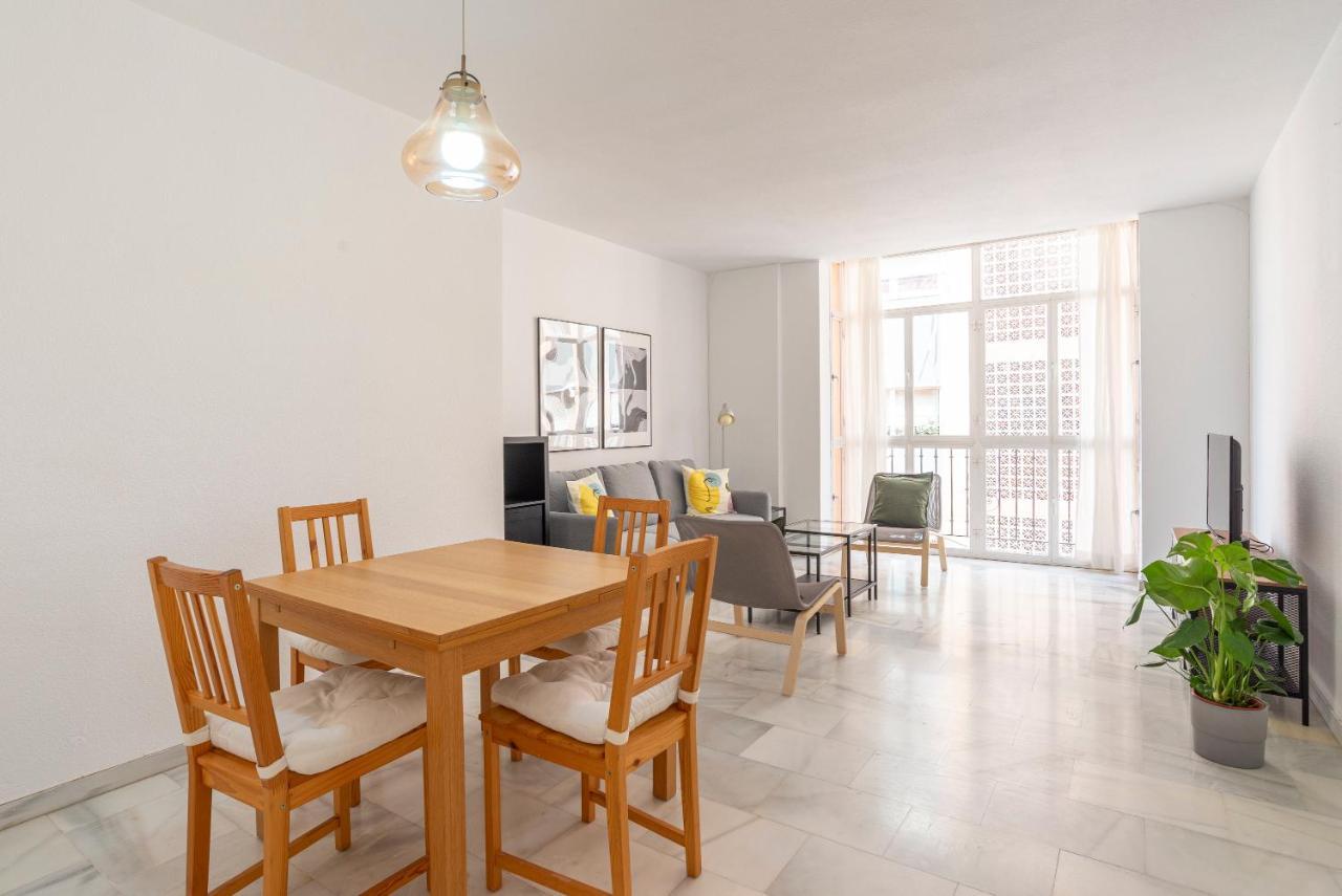 Lu&Cia Central Station 2 Parking Free Apartment Малага Екстериор снимка