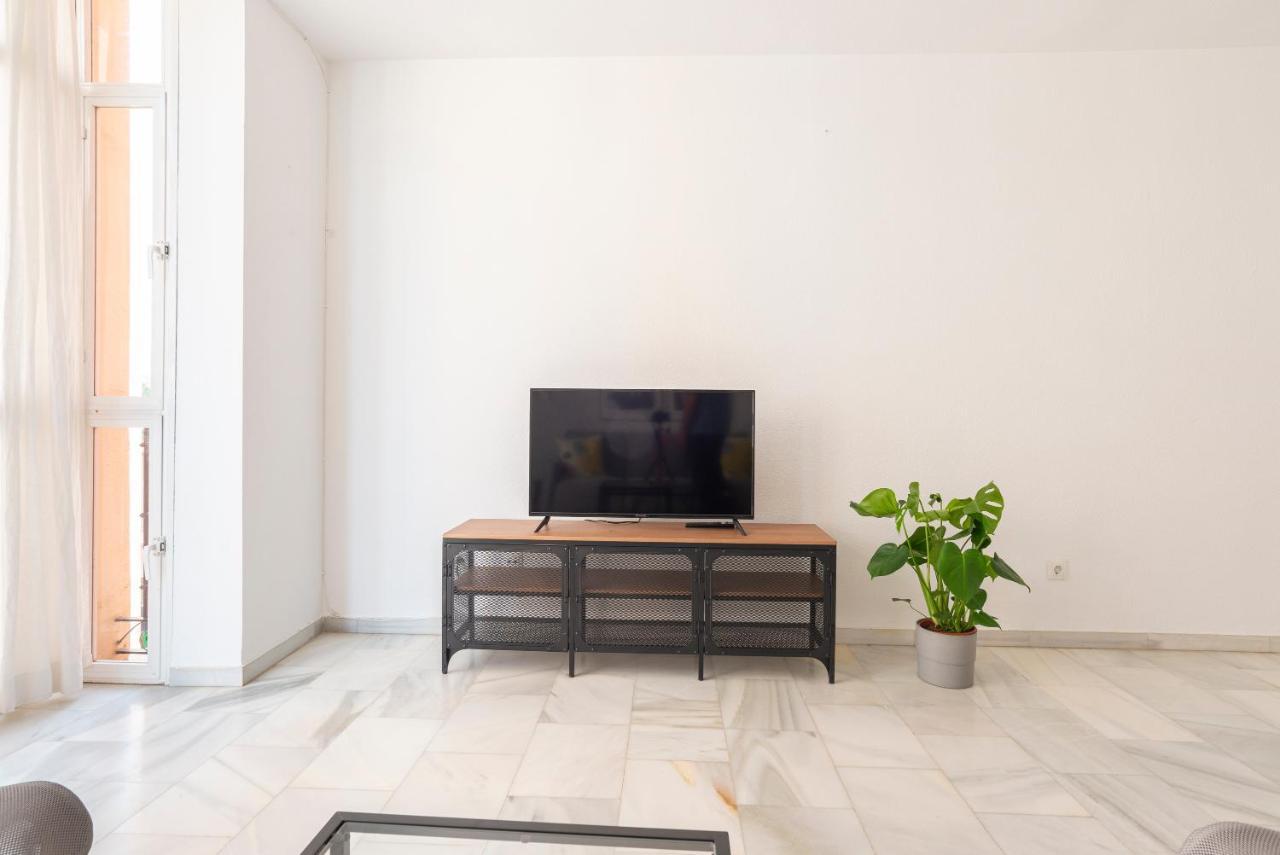 Lu&Cia Central Station 2 Parking Free Apartment Малага Екстериор снимка